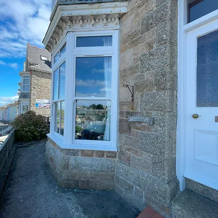 Henrys Apartment St Ives (Cornwall)
